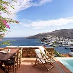 Patmos Eye Boutique & ホテル 4*