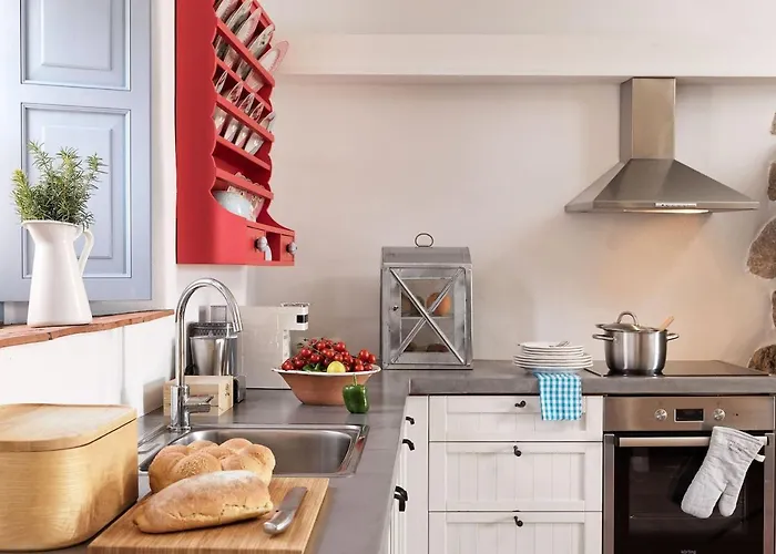 Patmos Eye Boutique & 4*