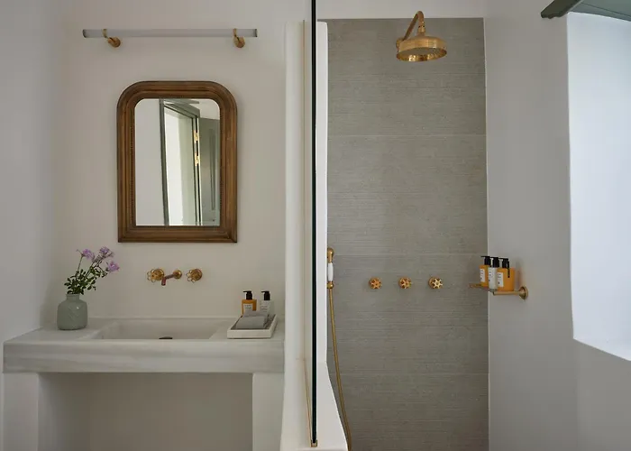 Patmos Eye Boutique & 4*