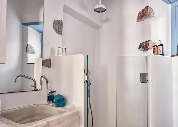 Patmos Eye Boutique & Hotel 4*