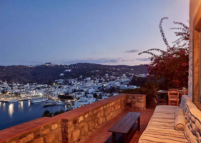 Patmos Eye Boutique & 4*