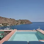 Patmos Eye Boutique & 호텔 4*