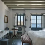 Patmos Eye Boutique & 4* 스칼라