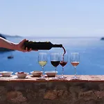 Patmos Eye Boutique & 4*
