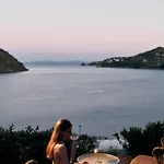 Patmos Eye Boutique & 호텔 스칼라