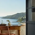 Patmos Eye Boutique & 4*