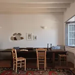 Patmos Eye Boutique & 스칼라