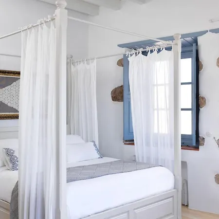 Patmos Eye Boutique & 스칼라