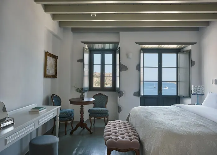 Patmos Eye Boutique & 4* Скала