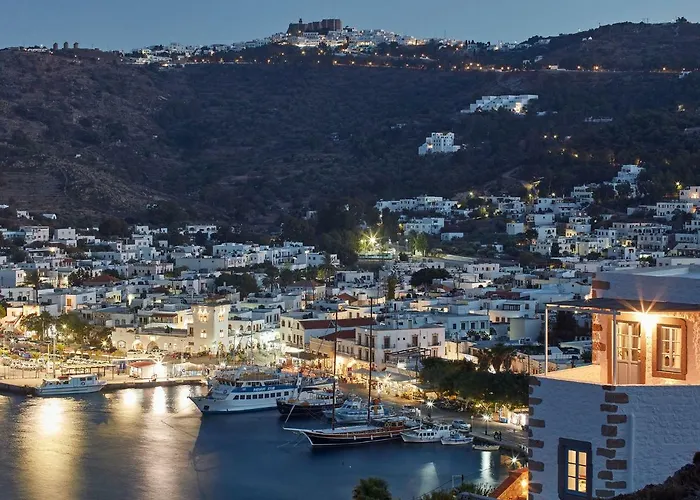 Patmos Eye Boutique & Отель Скала